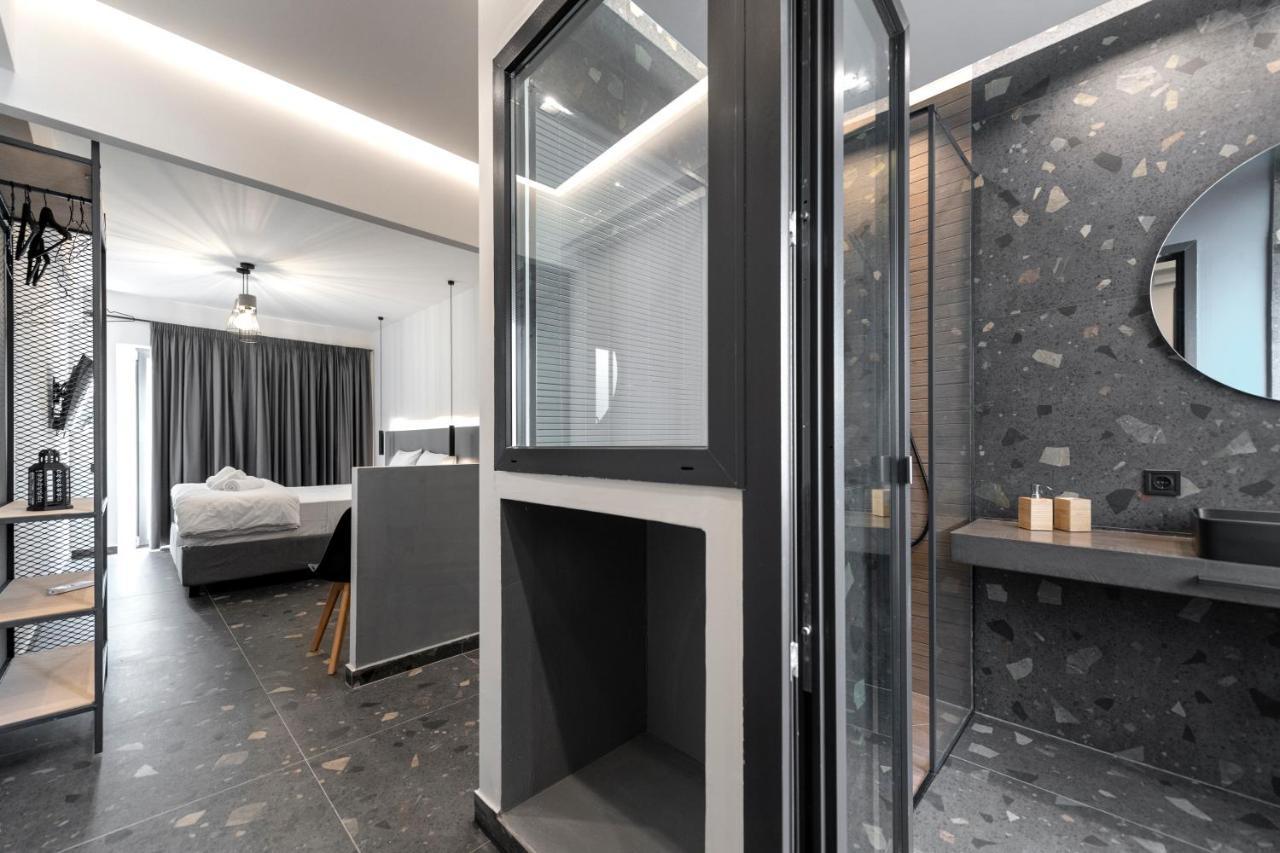 Furla Suites Athens Atenas Exterior foto