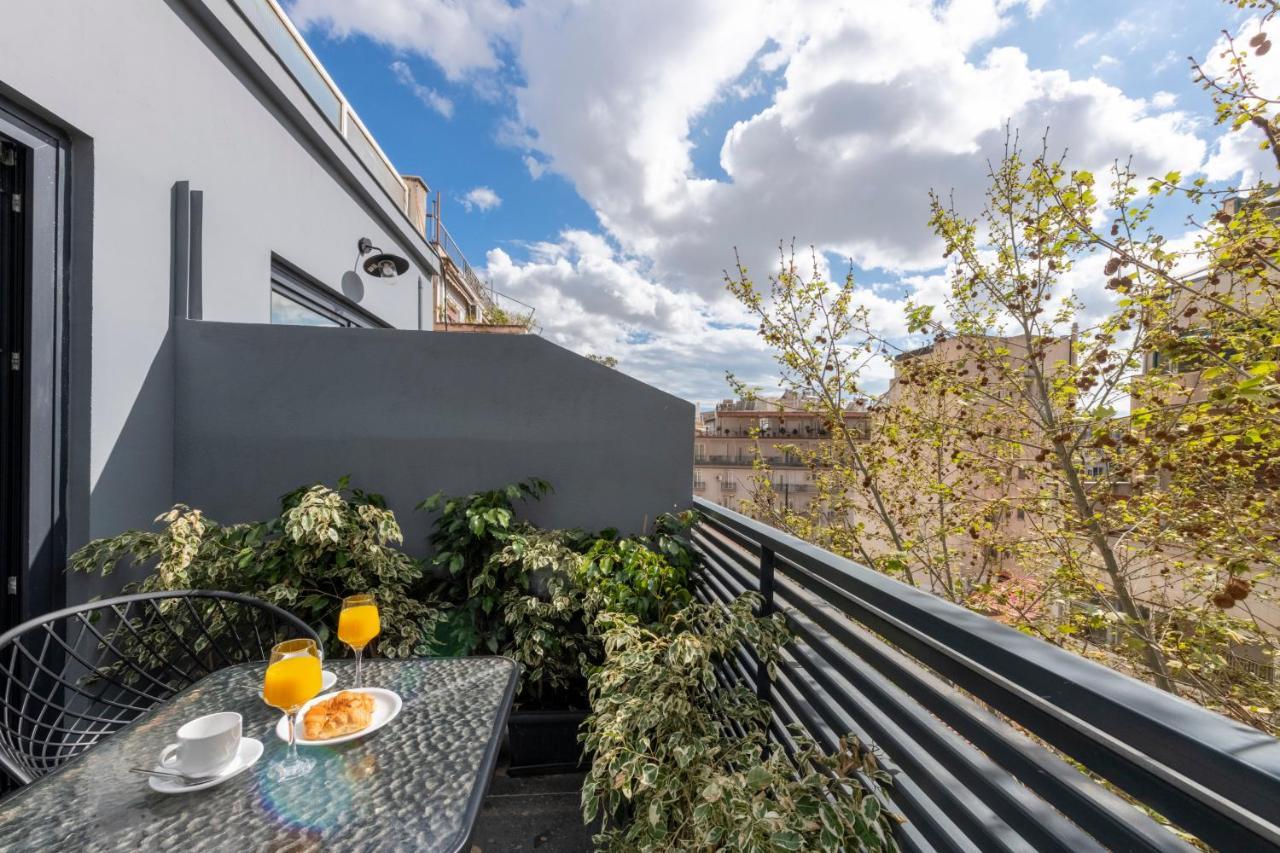 Furla Suites Athens Atenas Exterior foto