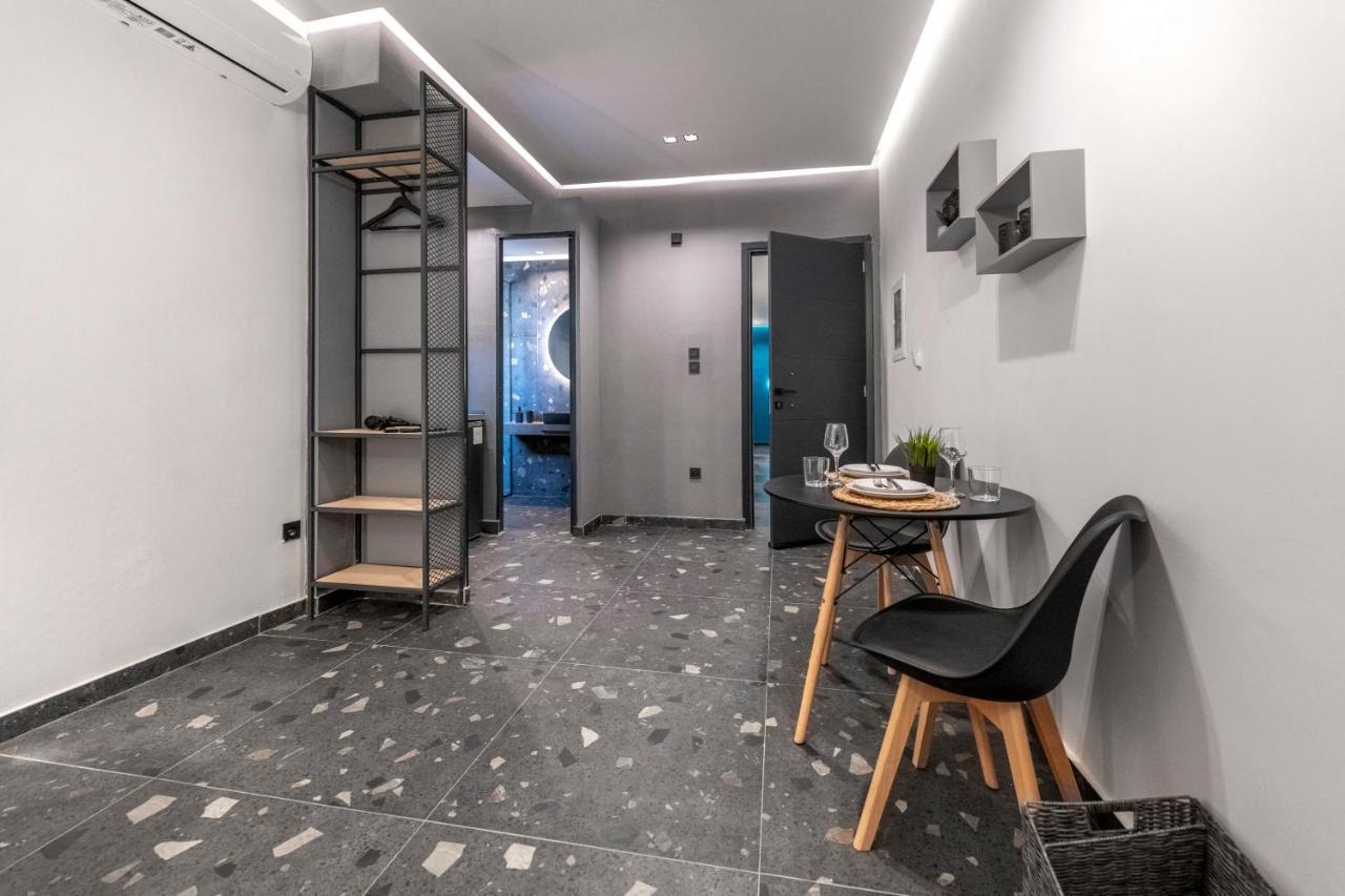 Furla Suites Athens Atenas Exterior foto