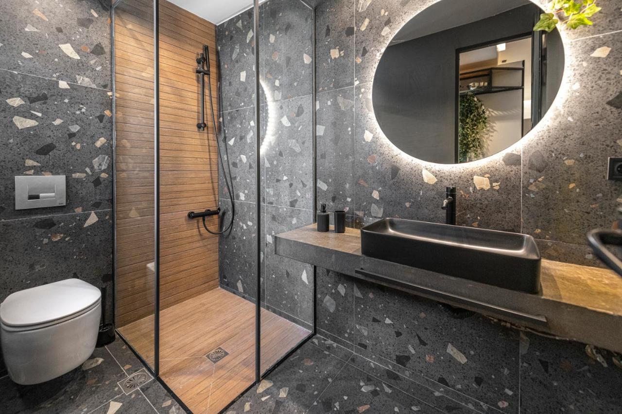 Furla Suites Athens Atenas Exterior foto
