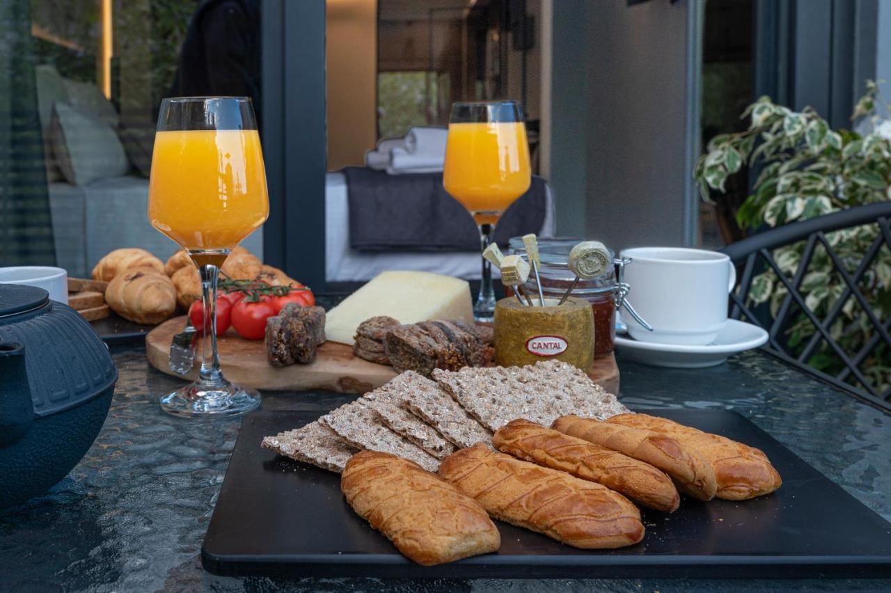 Furla Suites Athens Atenas Exterior foto