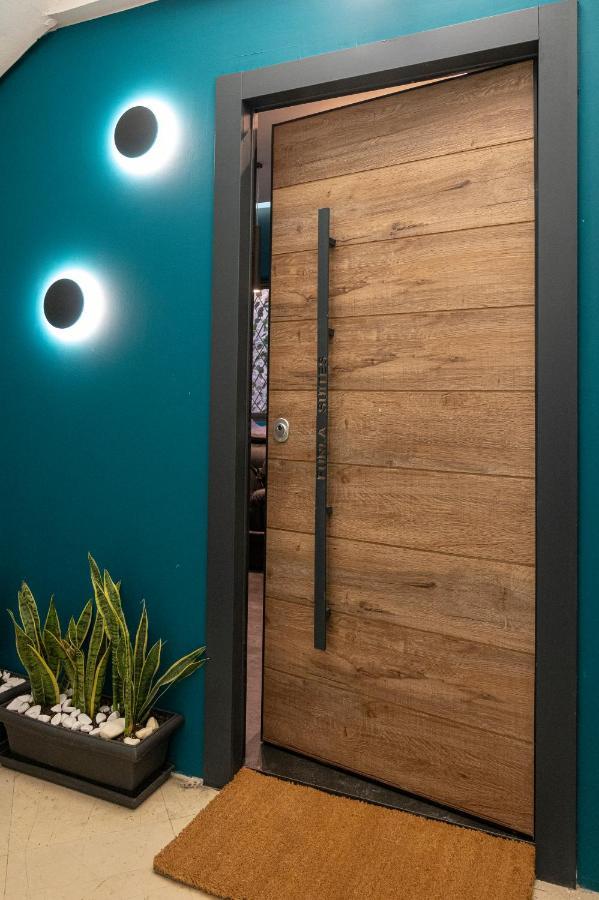 Furla Suites Athens Atenas Exterior foto