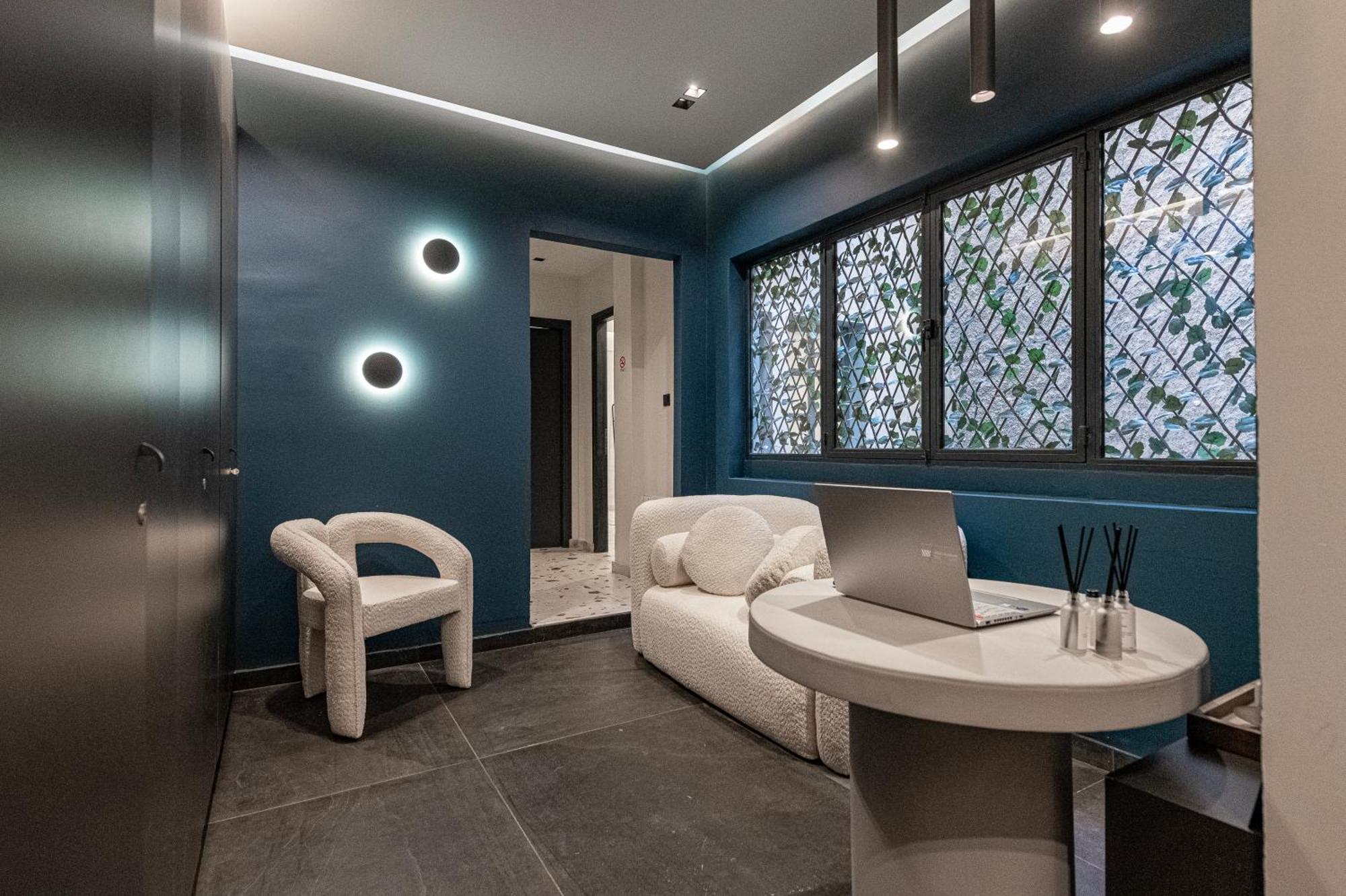 Furla Suites Athens Atenas Exterior foto