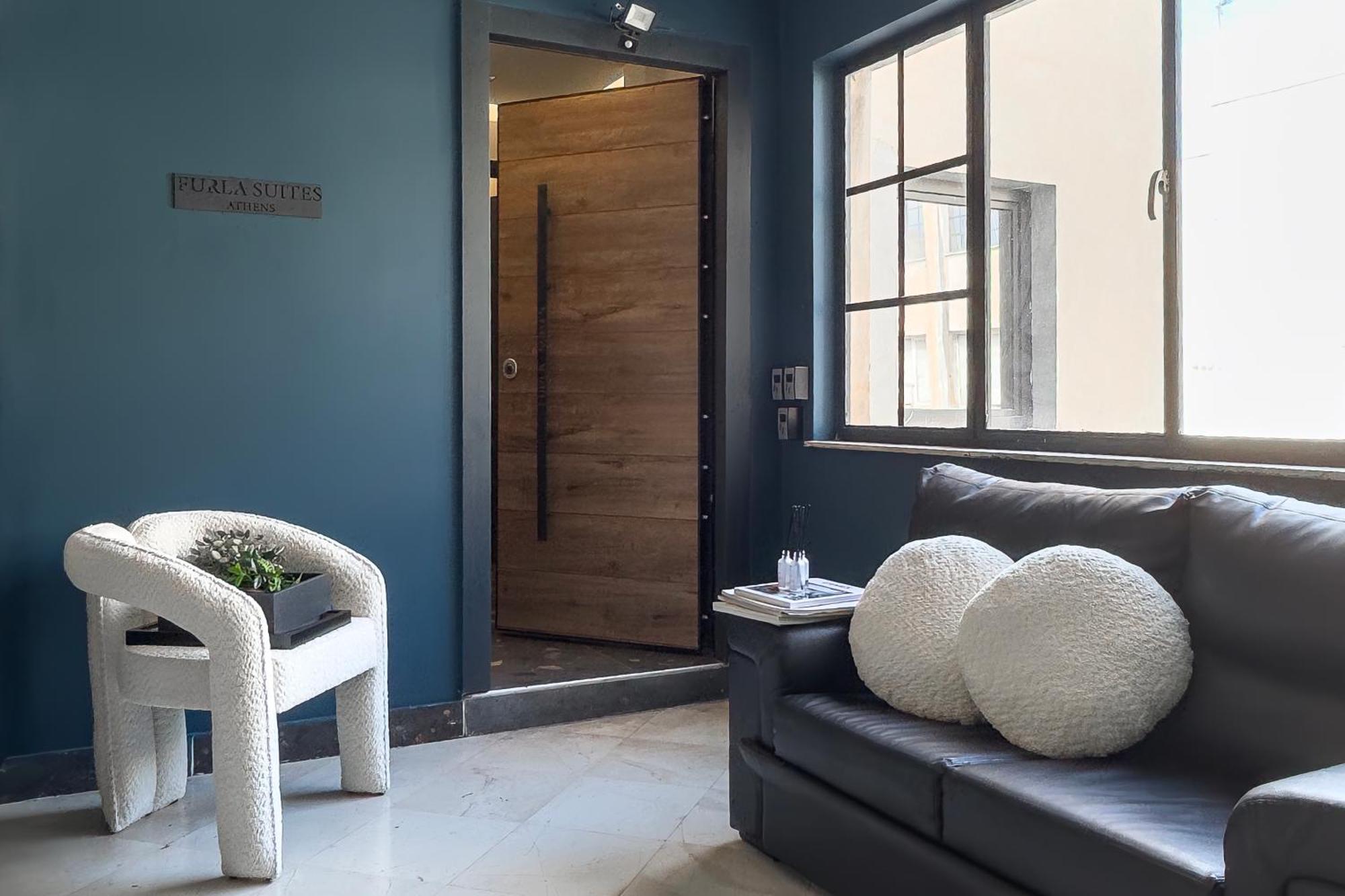 Furla Suites Athens Atenas Exterior foto